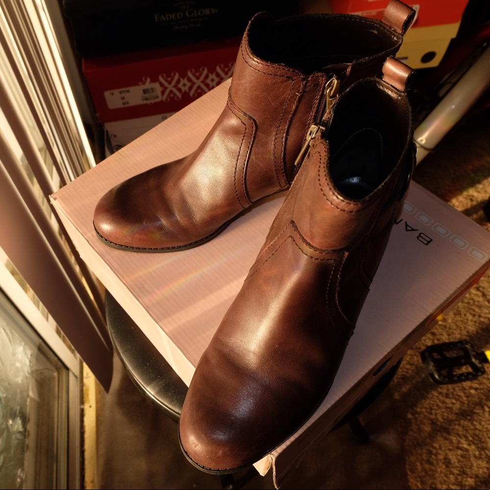 Bandolino leather boots.